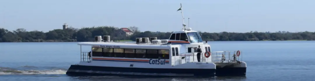 Catamarã no transporte hidroviário
